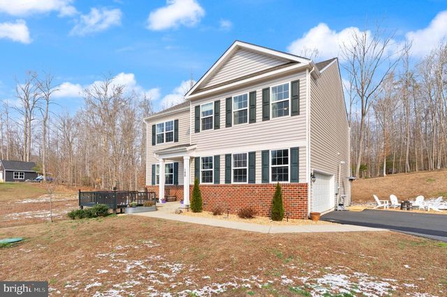 180 PINEWOOD RD, Fredericksburg, VA 22405