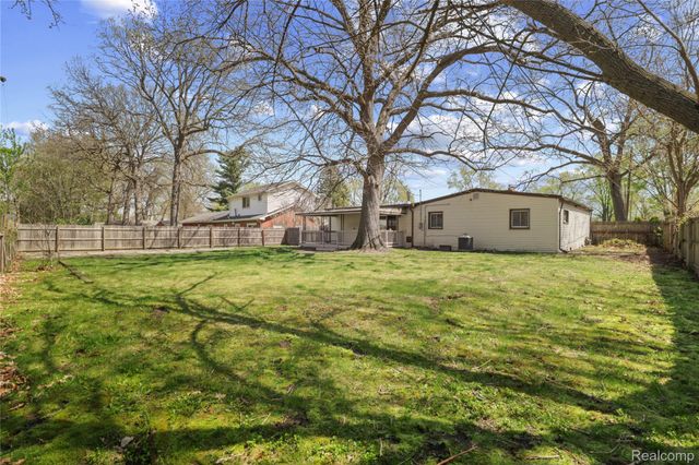 13744 Marvin Street, Taylor, MI 48180