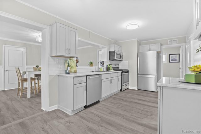 13744 Marvin Street, Taylor, MI 48180