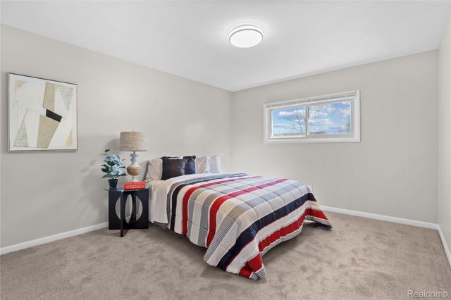 13744 Marvin Street, Taylor, MI 48180