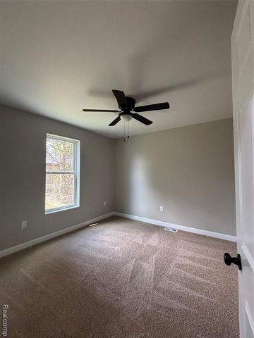 30294 Adams Drive, Gibraltar, MI 48173