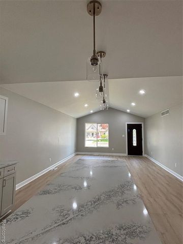 30294 Adams Drive, Gibraltar, MI 48173
