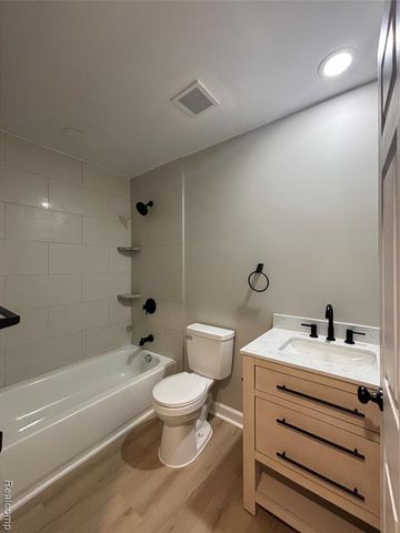 30294 Adams Drive, Gibraltar, MI 48173