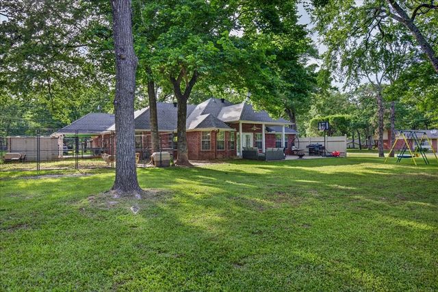 4 Huckleberry Lane, Star Harbor, TX 75148