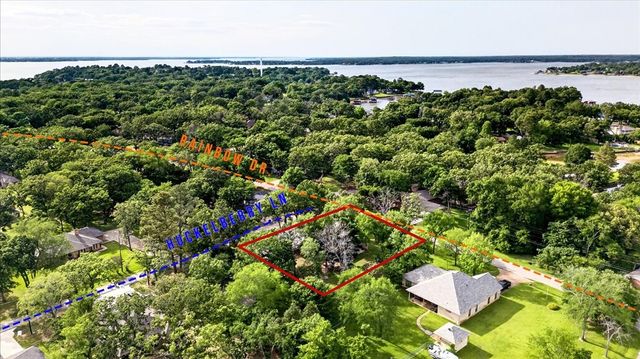 4 Huckleberry Lane, Star Harbor, TX 75148