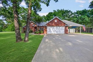 4 Huckleberry Lane, Star Harbor, TX 75148
