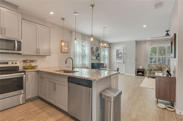 10027 RANDAL WALK STREET, Orlando, FL 32832