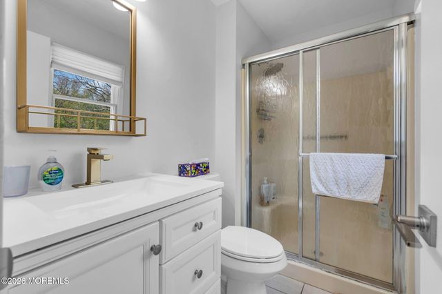 69 Hickory Hill Road, Jackson, NJ 08527