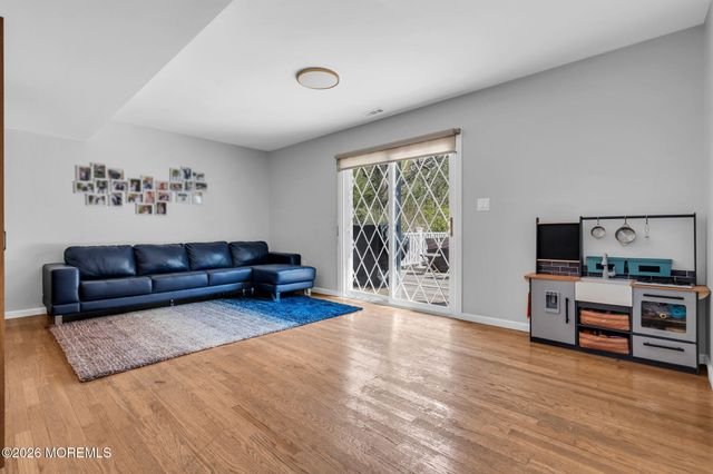 69 Hickory Hill Road, Jackson, NJ 08527