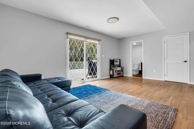 69 Hickory Hill Road, Jackson, NJ 08527