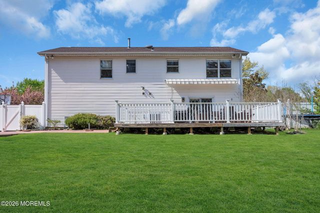 69 Hickory Hill Road, Jackson, NJ 08527