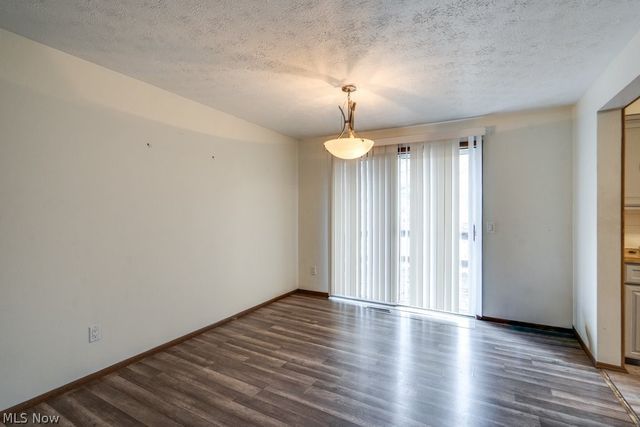 1510 Woodland Drive, Uniontown, OH 44685