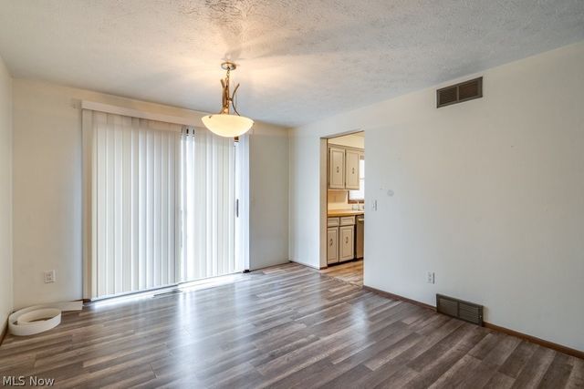 1510 Woodland Drive, Uniontown, OH 44685