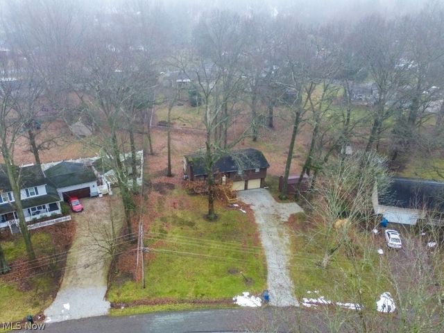 1510 Woodland Drive, Uniontown, OH 44685