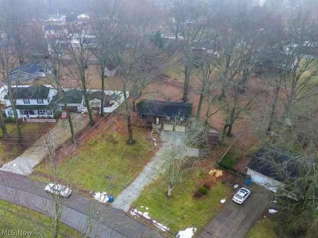 1510 Woodland Drive, Uniontown, OH 44685