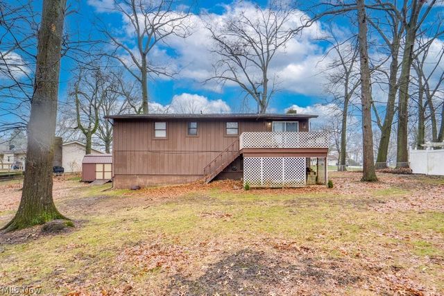 1510 Woodland Drive, Uniontown, OH 44685