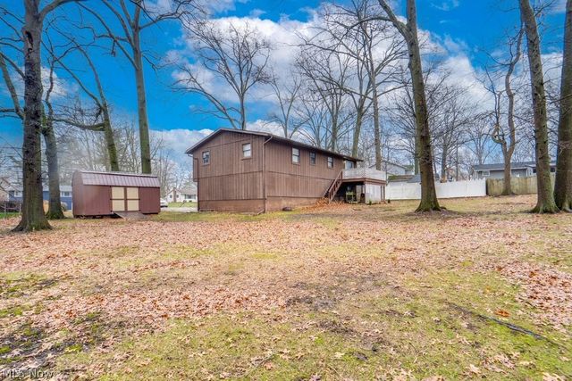 1510 Woodland Drive, Uniontown, OH 44685