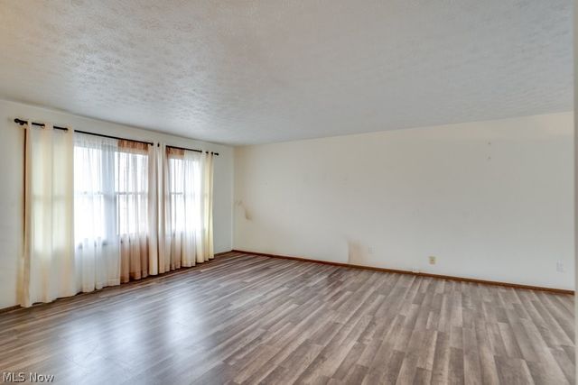 1510 Woodland Drive, Uniontown, OH 44685