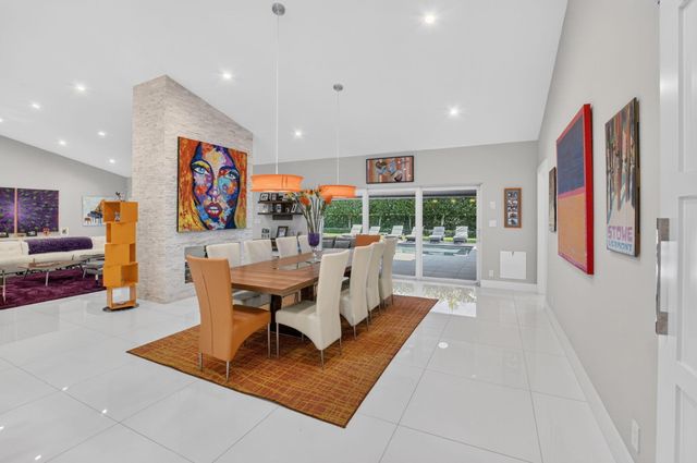 3245 St James Drive, Boca Raton, FL 33434