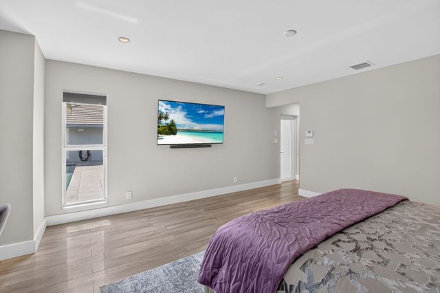 3245 St James Drive, Boca Raton, FL 33434