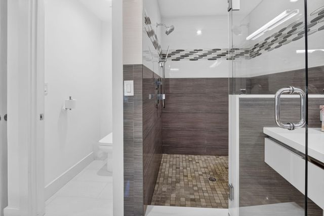 3245 St James Drive, Boca Raton, FL 33434
