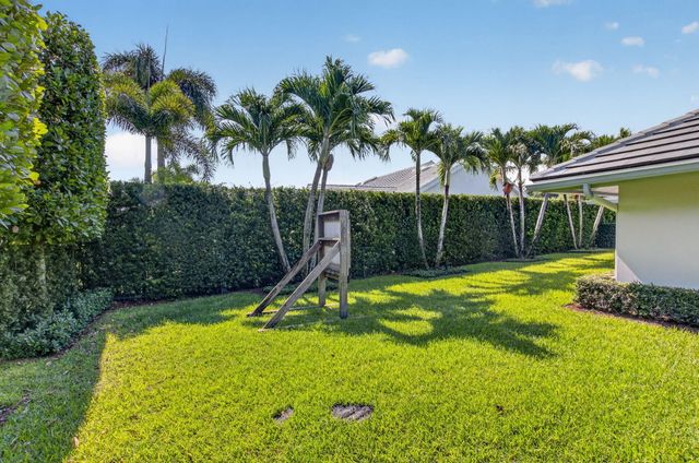 3245 St James Drive, Boca Raton, FL 33434
