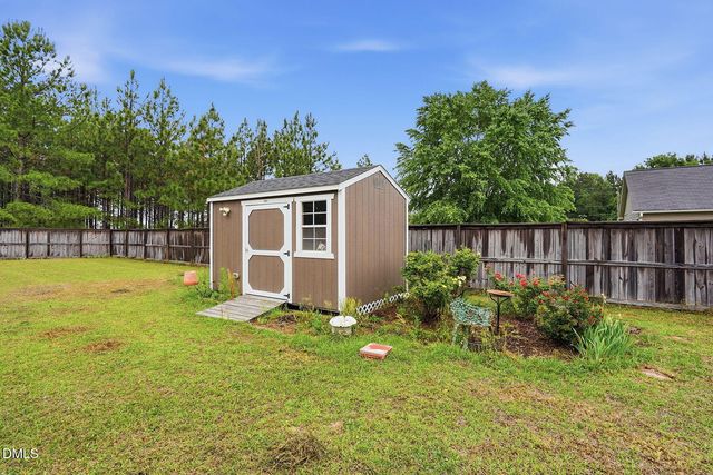 38 Widgeon Way, Lillington, NC 27546