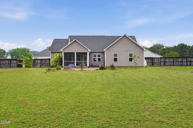 38 Widgeon Way, Lillington, NC 27546