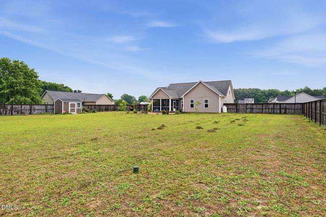 38 Widgeon Way, Lillington, NC 27546