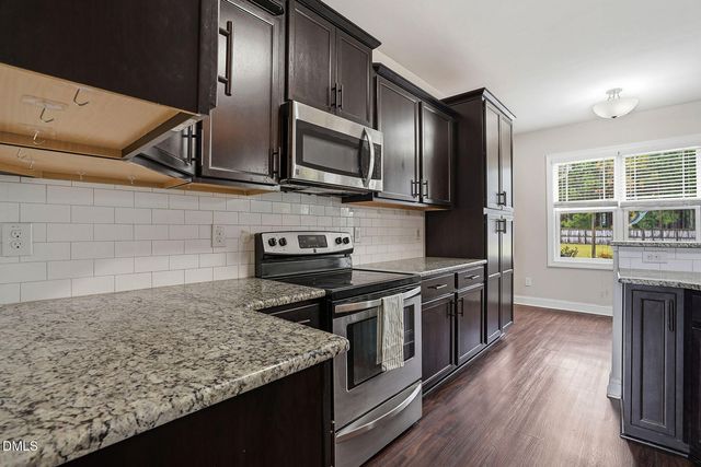 38 Widgeon Way, Lillington, NC 27546