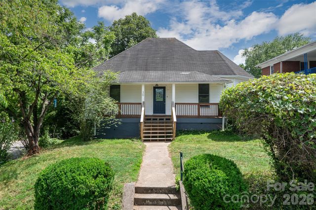 30 Bartlett Street, Asheville, NC 28801