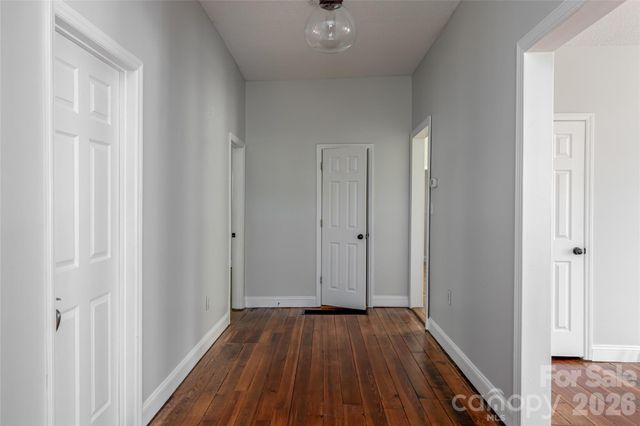 30 Bartlett Street, Asheville, NC 28801