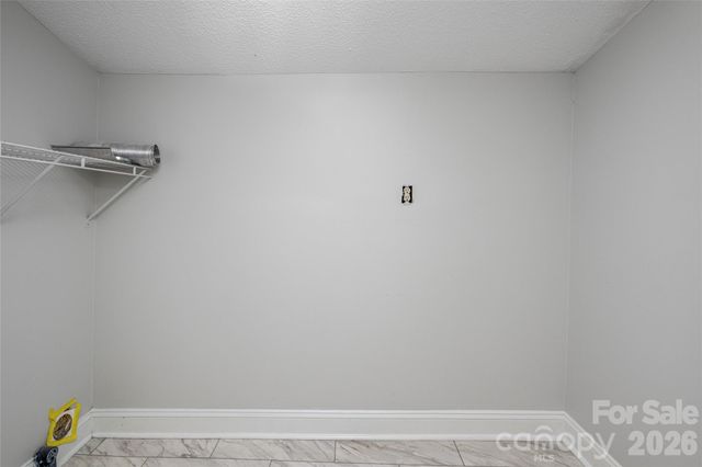 30 Bartlett Street, Asheville, NC 28801