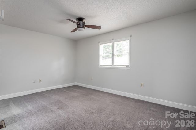 30 Bartlett Street, Asheville, NC 28801