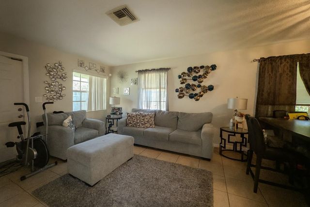 1403 SW 27th Ct, Fort Lauderdale, FL 33315