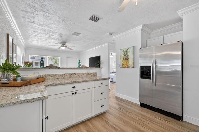 5627 COMMONWEALTH AVENUE N, St Petersburg, FL 33703