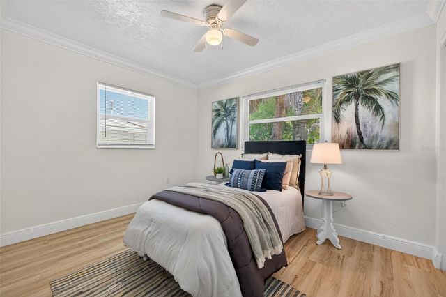 5627 COMMONWEALTH AVENUE N, St Petersburg, FL 33703