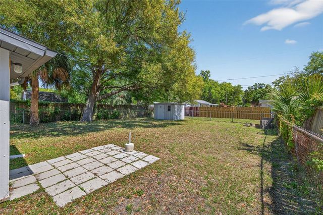 5627 COMMONWEALTH AVENUE N, St Petersburg, FL 33703