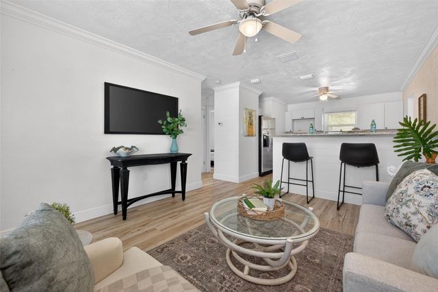 5627 COMMONWEALTH AVENUE N, St Petersburg, FL 33703