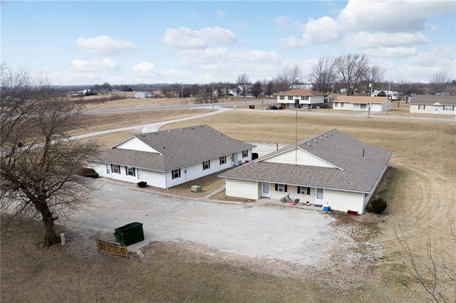 803 N 15th Terrace, Savannah, MO 64485