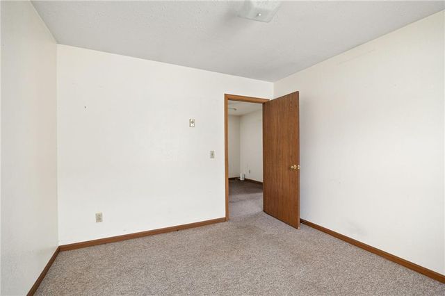 803 N 15th Terrace, Savannah, MO 64485