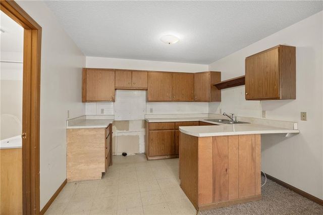 803 N 15th Terrace, Savannah, MO 64485