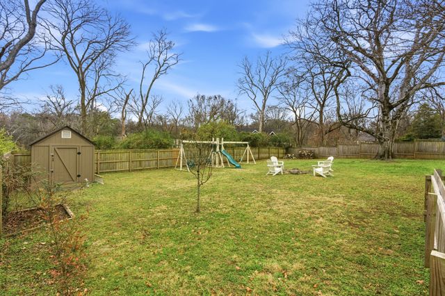 1410 E Riverwood Dr, Nashville, TN 37216