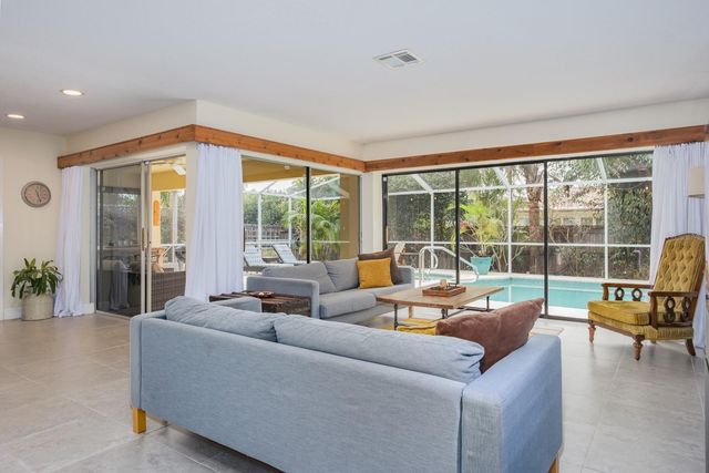 2825 LONG VIEW DRIVE, Clearwater, FL 33761