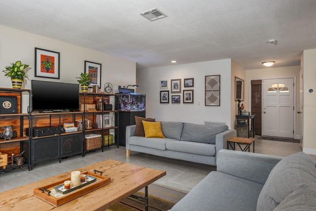 2825 LONG VIEW DRIVE, Clearwater, FL 33761