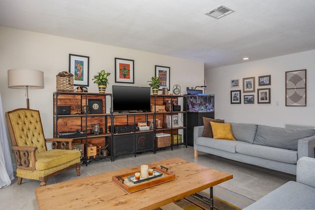 2825 LONG VIEW DRIVE, Clearwater, FL 33761