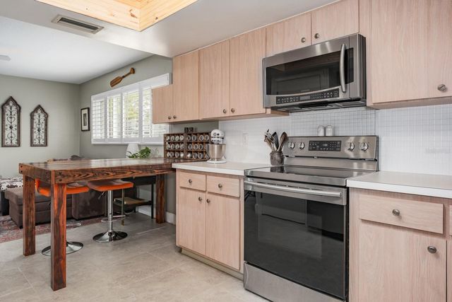 2825 LONG VIEW DRIVE, Clearwater, FL 33761