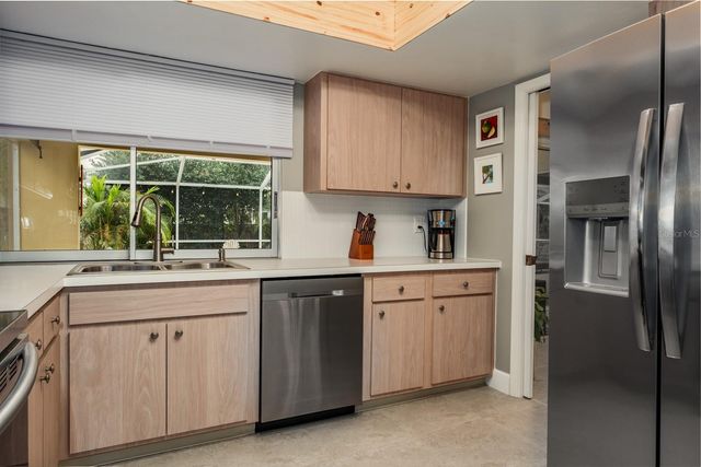 2825 LONG VIEW DRIVE, Clearwater, FL 33761