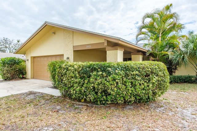 2825 LONG VIEW DRIVE, Clearwater, FL 33761