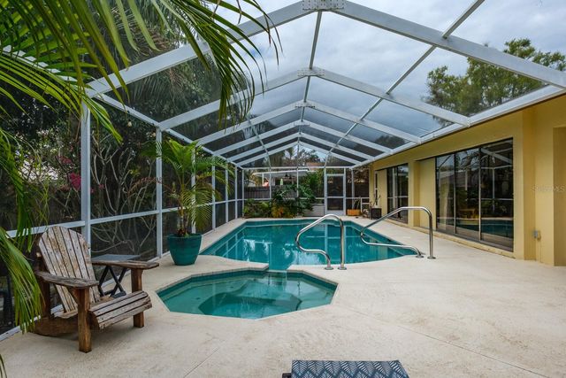 2825 LONG VIEW DRIVE, Clearwater, FL 33761